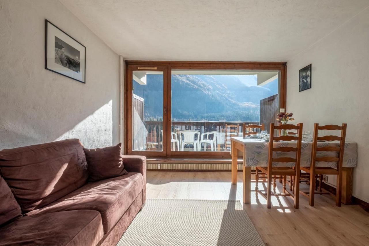 Nice Studio With Balcony In Chamonix Bagian luar foto