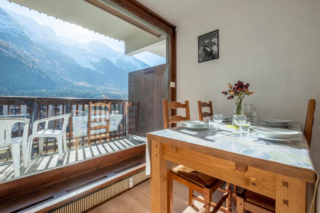 Nice Studio With Balcony In Chamonix Bagian luar foto